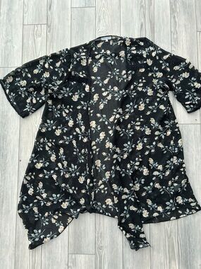 Emory Park Black Floral Sheer Kimono